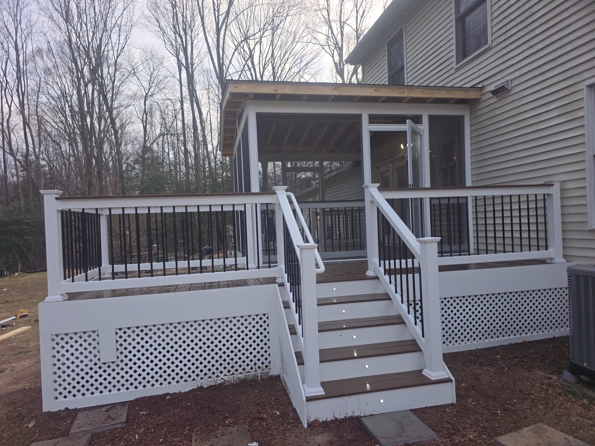 E7B323C2-9AF9-47AE-9C97-0965E79F72D2